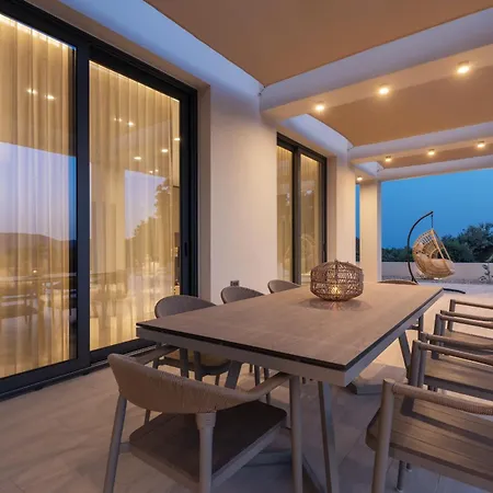 Euphoria Hill Luxury 3br With Private Pool & Sea View, By Tk Premium *
