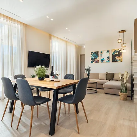 Vila Euphoria Hill Luxury 3br With Private Pool & Sea View, By Tk Premium Argassi