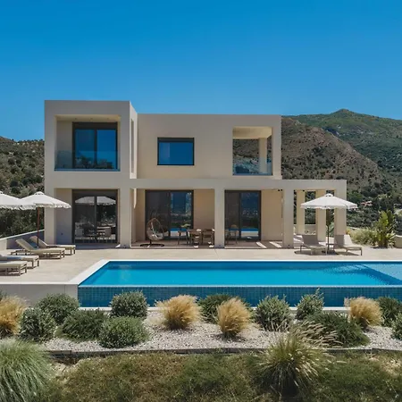 Euphoria Hill Luxury 3br With Private Pool & Sea View, By Tk Premium