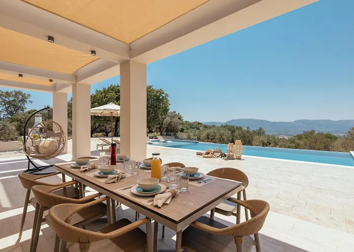 Euphoria Hill Luxury 3br With Private Pool & Sea View, By Tk Premium *