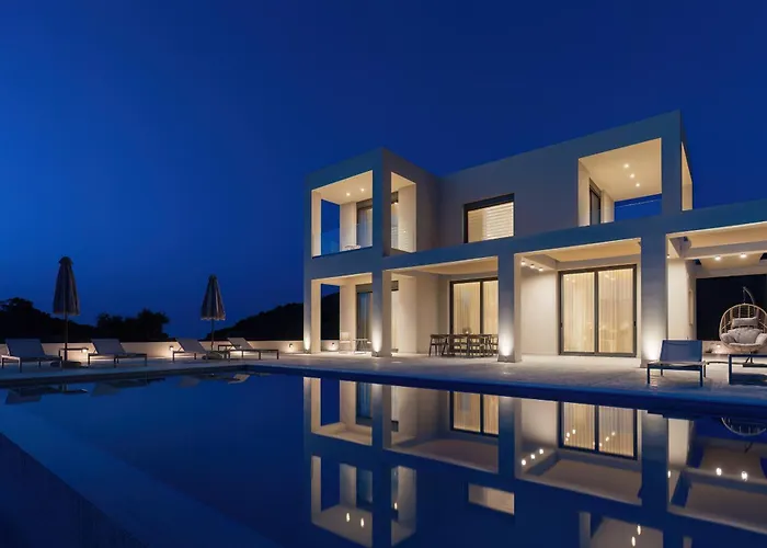 Euphoria Hill Luxury 3br With Private Pool & Sea View, By Tk Premium * ארגאסי