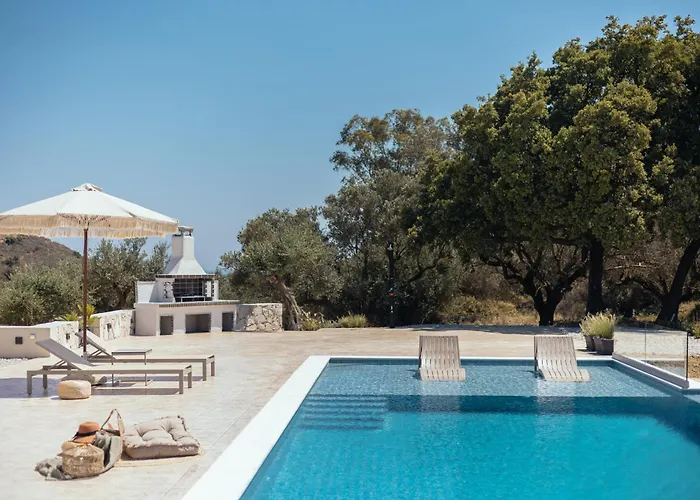 Euphoria Hill Luxury 3br With Private Pool & Sea View, By Tk Premium