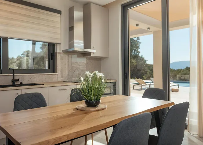 וילה Euphoria Hill Luxury 3br With Private Pool & Sea View, By Tk Premium