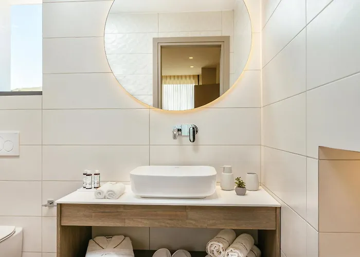 Euphoria Hill Luxury 3br With Private Pool & Sea View, By Tk Premium