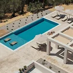 Willa Euphoria Hill Luxury 3br With Private Pool & Sea View, By Tk Premium Argassi